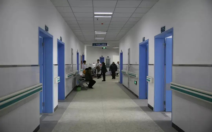 鋼質潔凈門主要應用在醫(yī)院哪些科室